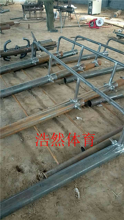 戶(hù)外健身路徑器材-三人漫步機(jī)